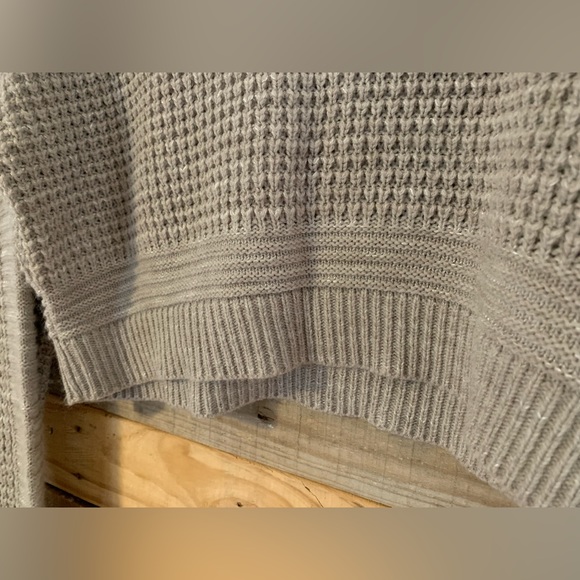 Grey knit crop sweater - Picture 5 of 10